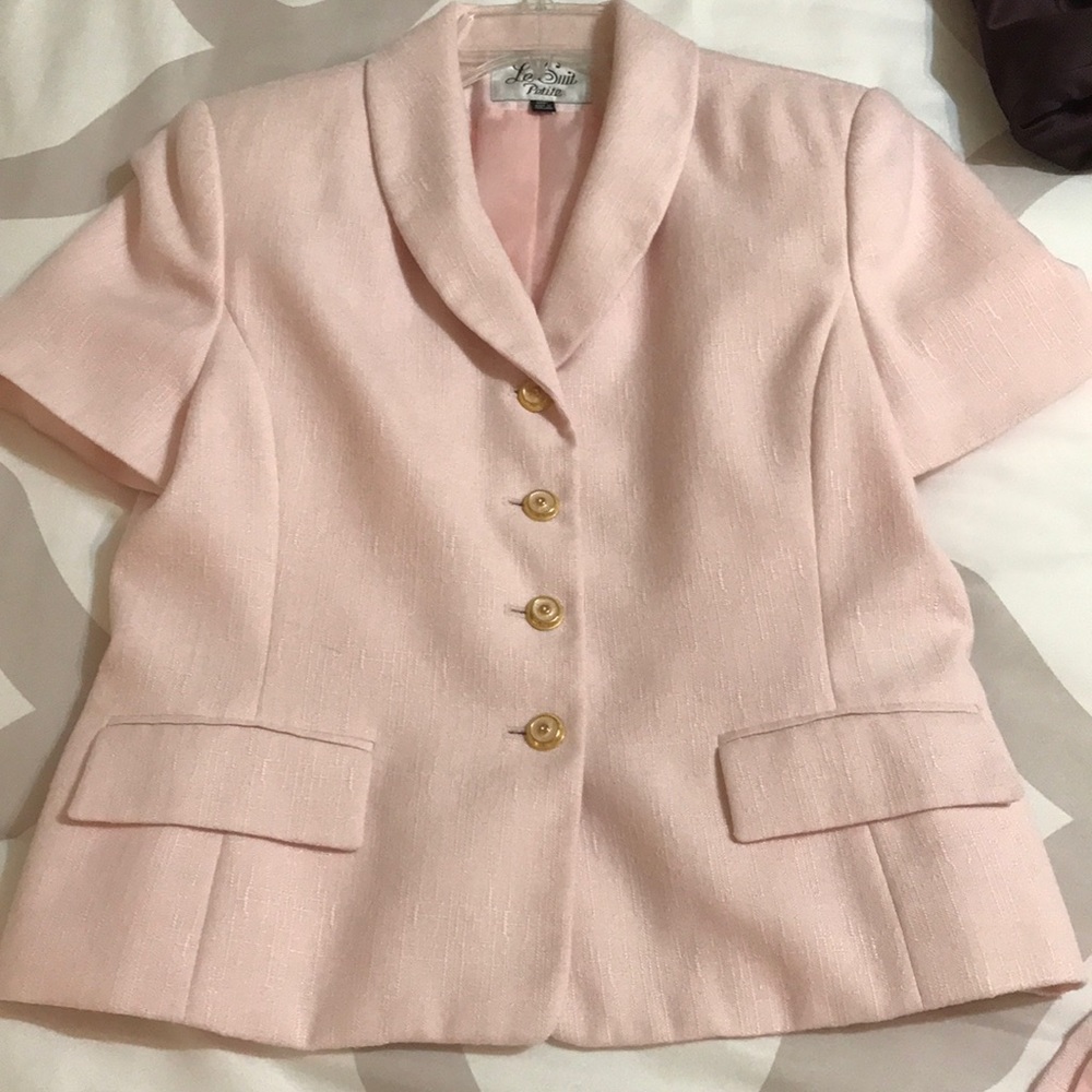 Le suit petite jacket and skirt